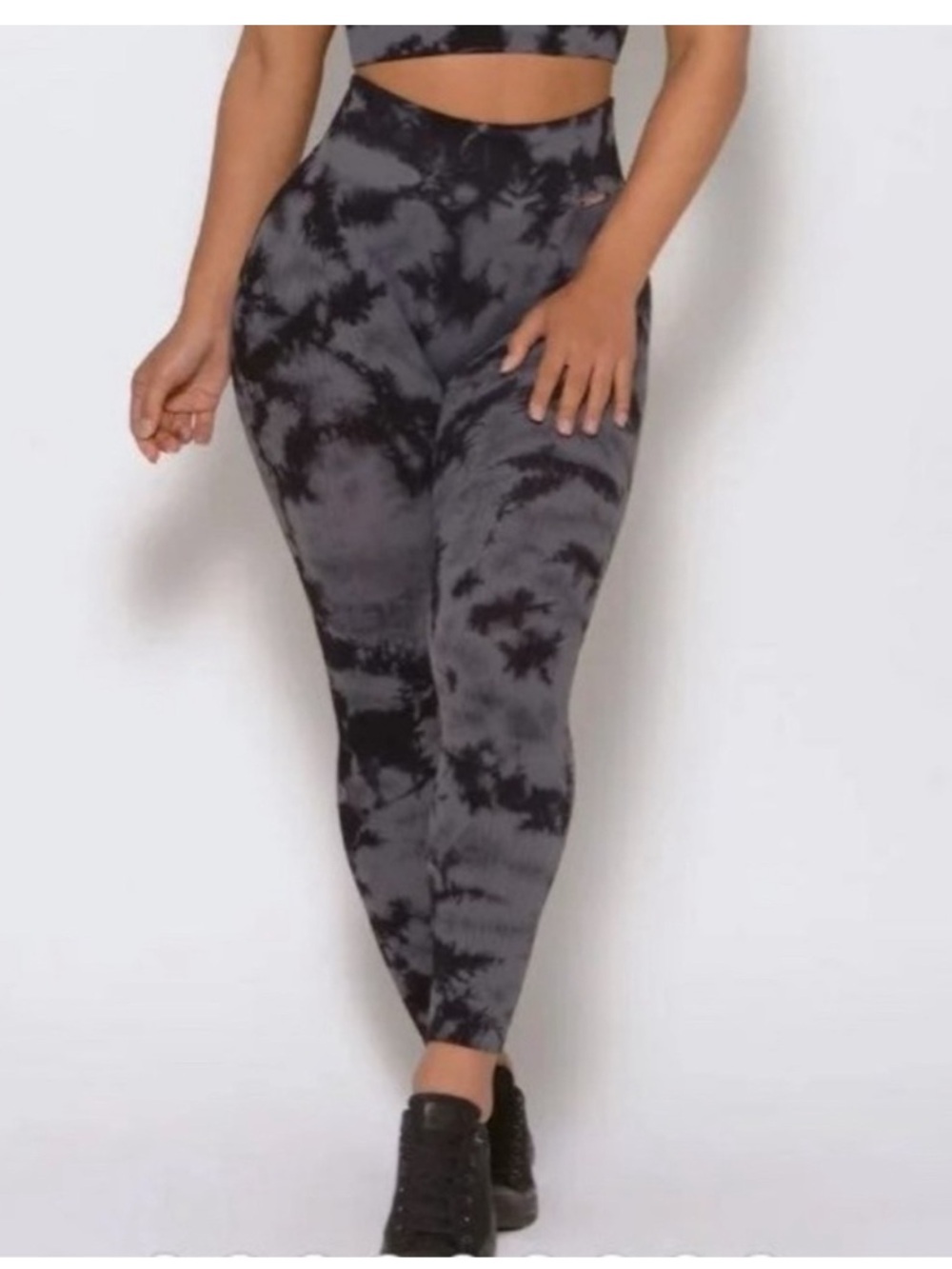 Bombshell Sportswear Black & Charcoal Tie-Dye High-Waist seamless leggings